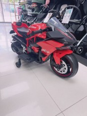  H2R 兒童電動機車2+2輔助輪雙驅動充電玩具童車 