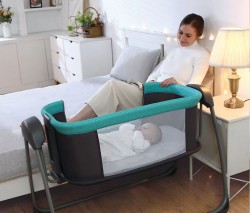 Mastela 4-IN-1 多功能電動搖床 拼大人床  床中床  bb床