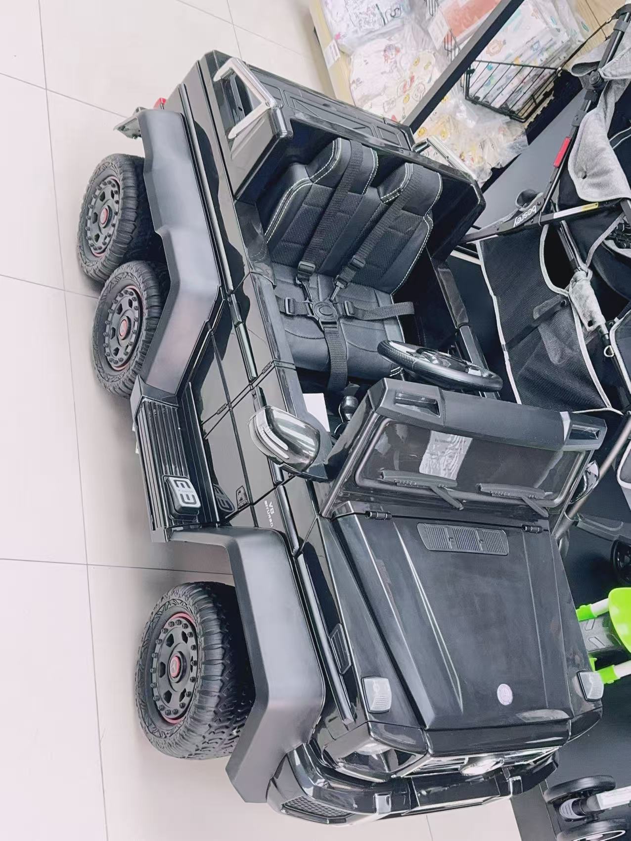 Mercedes-Benz G63 AMG 6x6  四驅雙電瓶 兒童遙控電動車    （正版授權）