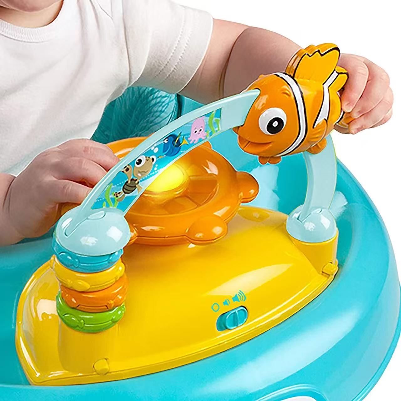 Bright Starts disney  baby walker   6個月開始
