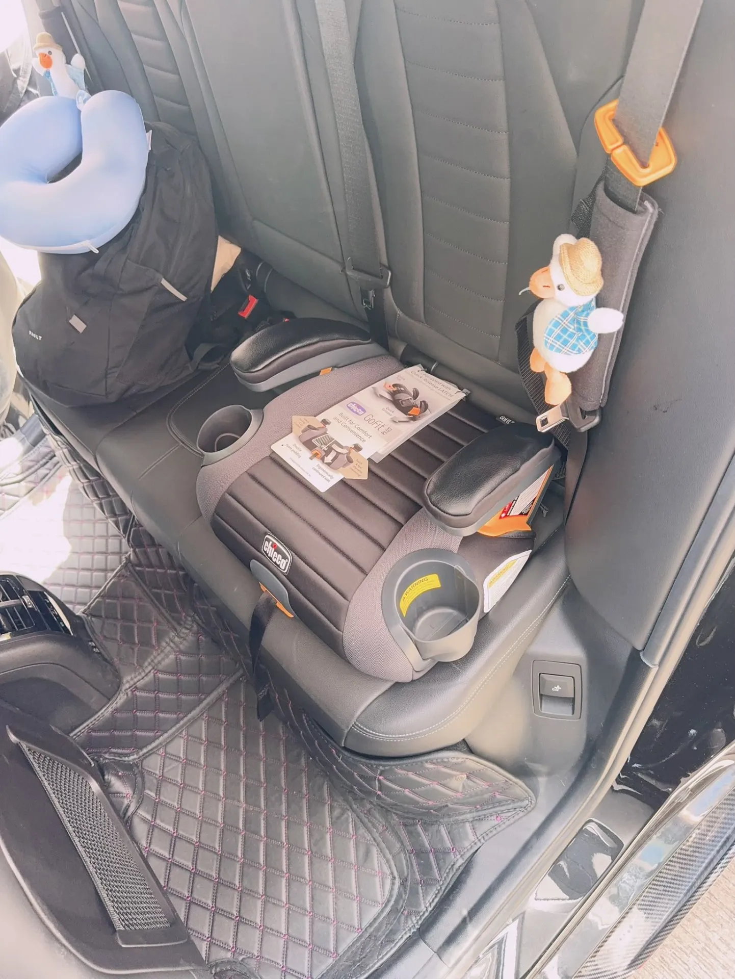 Chicco  GoFit Plus 無靠背 兒童增高汽車座椅 3-12Y (免費送貨）