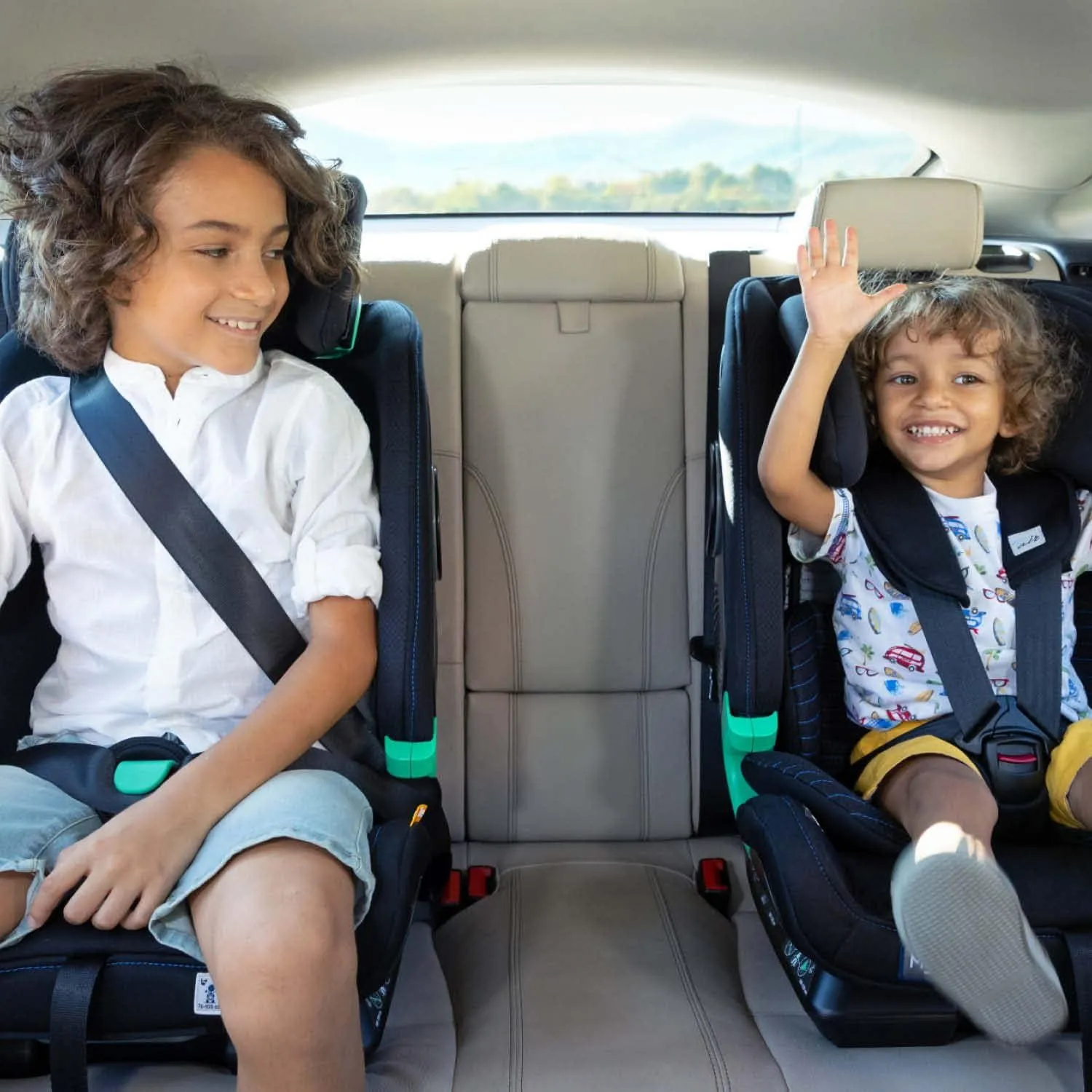Chicco MySeat i-Size Air版 汽車安全座椅 約15個月- 12歲 意大利製造  (免費送貨）