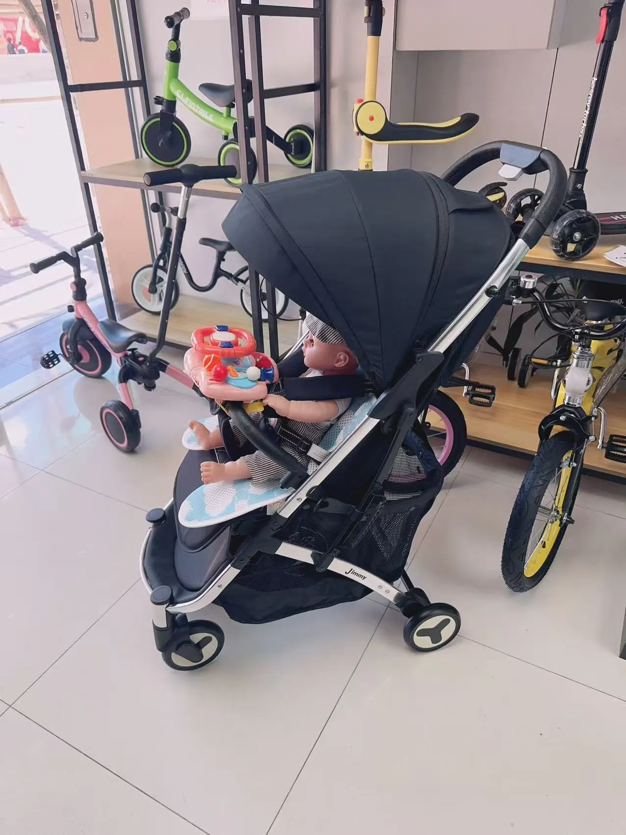 Jimmy² 輕便細部 單手收開車嬰兒車 單拖媽咪好幫手