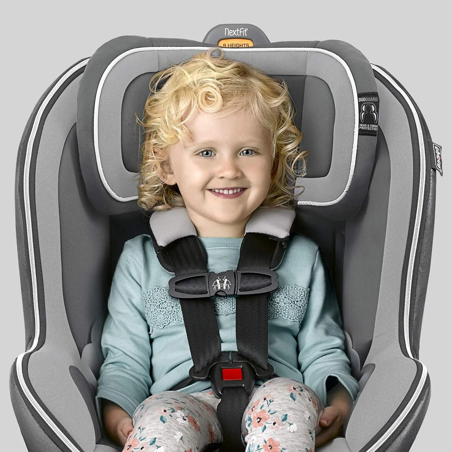 Chicco  NextFit Zip Baby Car Seat 嬰兒汽車安全座椅帶鎖扣系統（0個月以上至30公斤） （免費送貨）