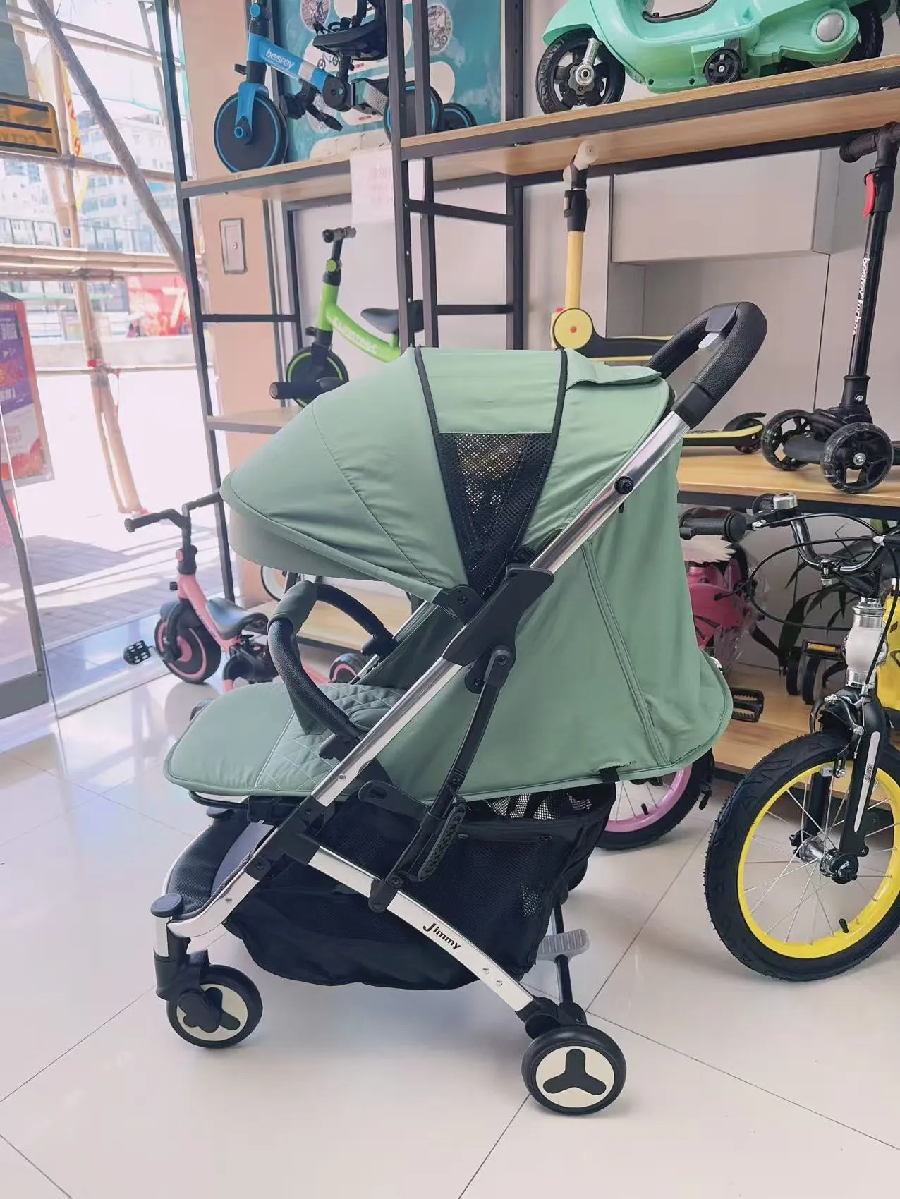 JIMMY² 單手收開車 輕便細部 實正穩陣好好推 車籃超級大 初生0-4歲
