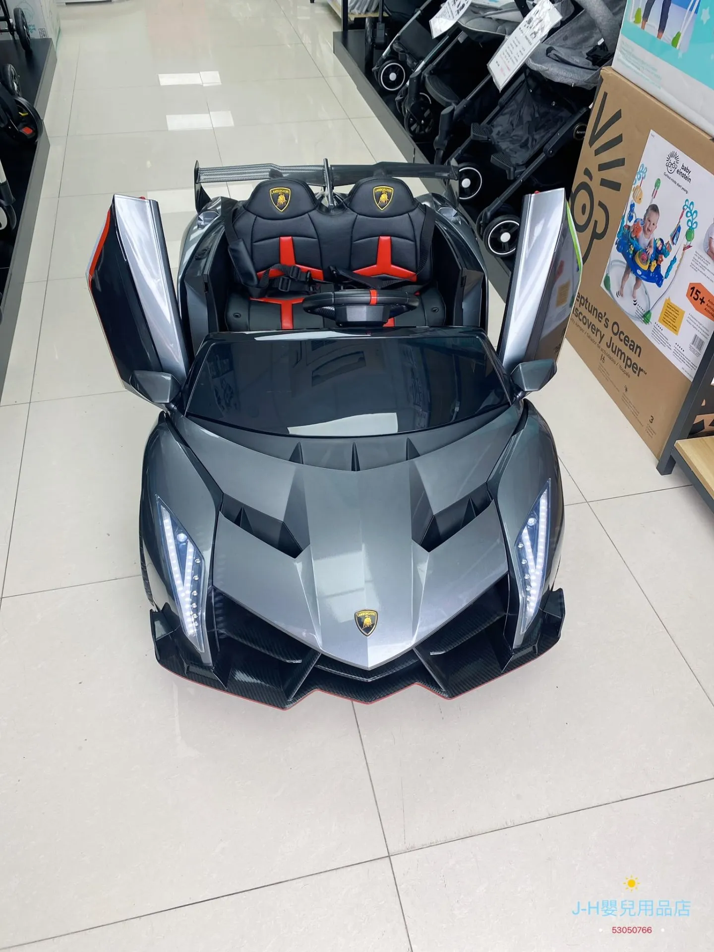 Lamborghini Veneno 頂配雙座4驅 帶MP4 兒童遙控電動車  （正版授權）